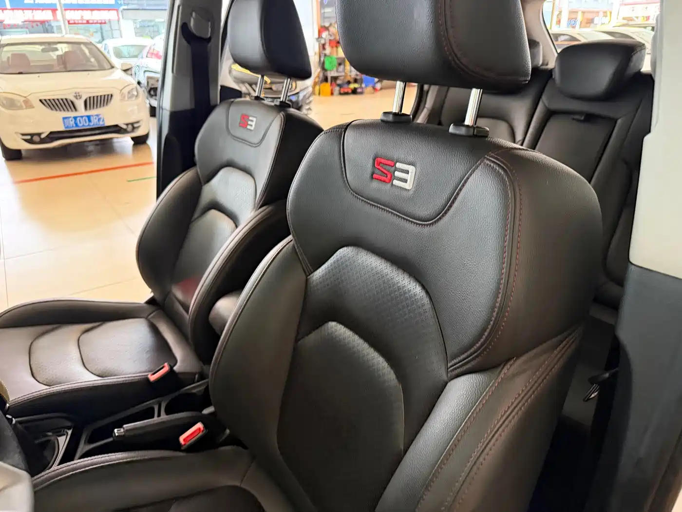 JAC Motors Refine S3 2017 2017 1.5L Manual Luxury Smart