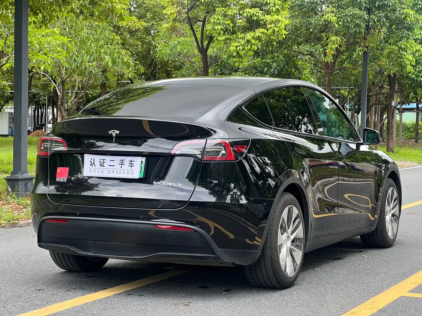 Фото 9 - Tesla Model Y