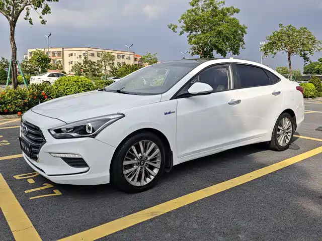 Hyundai Mistra 2017 1.6T Automatic Smart GLS (China V)