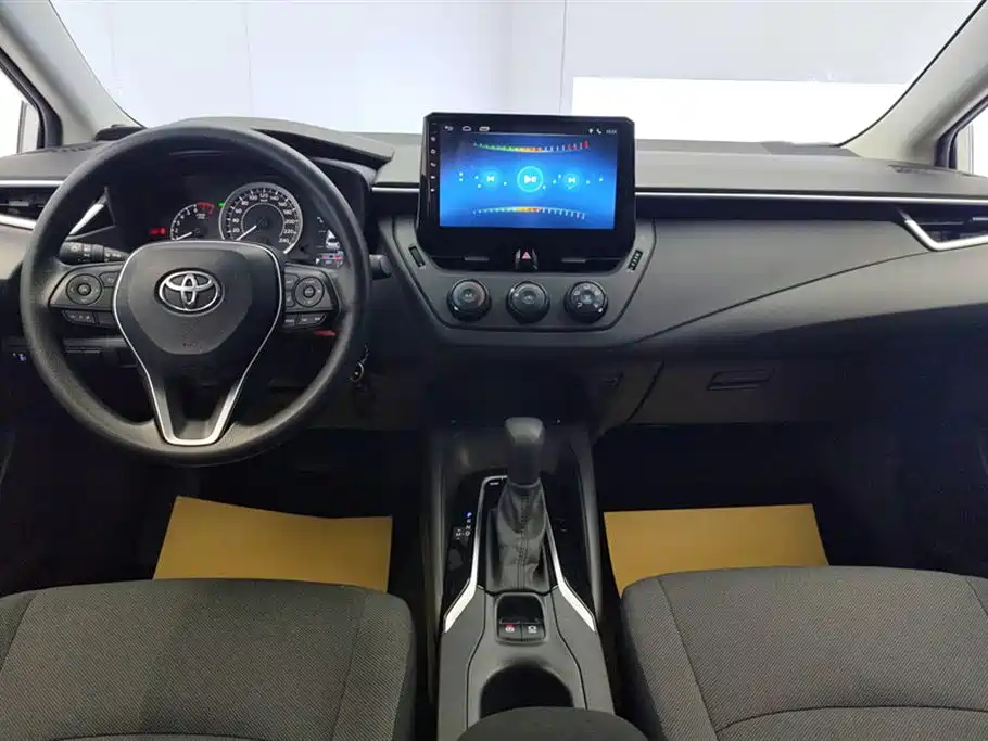 Toyota Corolla 2019 1.2T S-CVT GL Pioneer Edition фото 12
