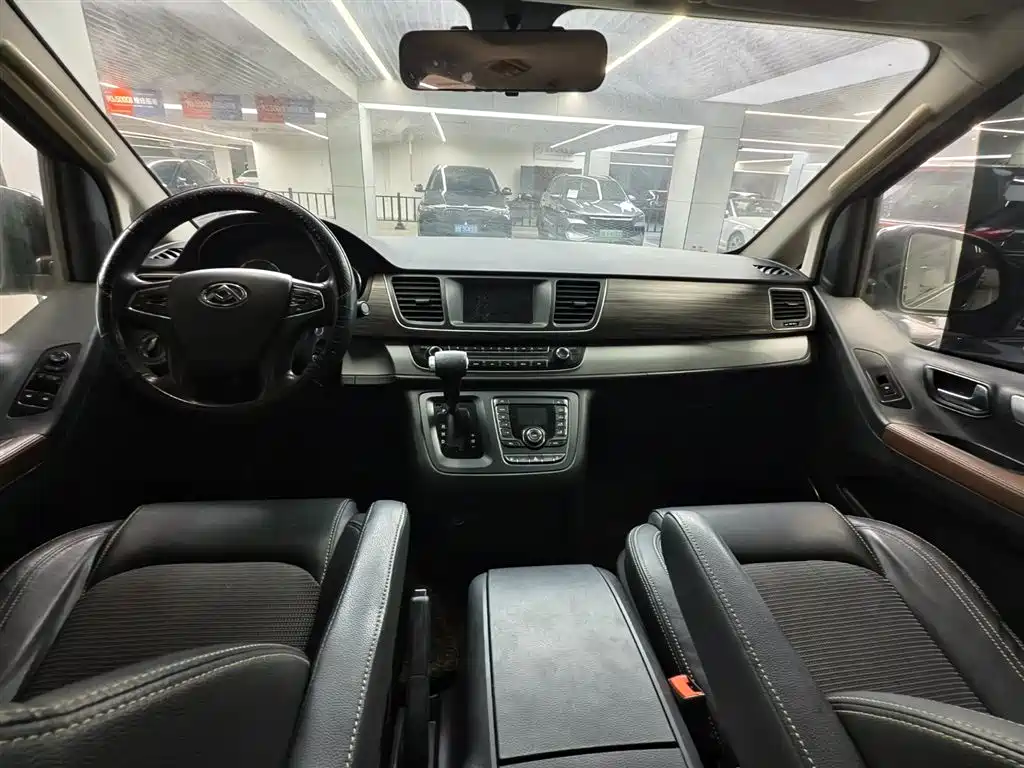 SAIC MAXUS CHASE G10