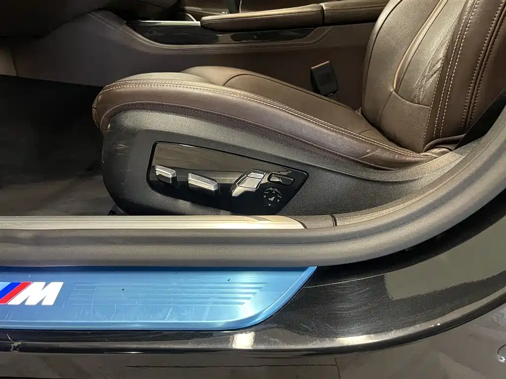 BMW 7 Series 2018 730Li Premium Type M Sport Package фото 26