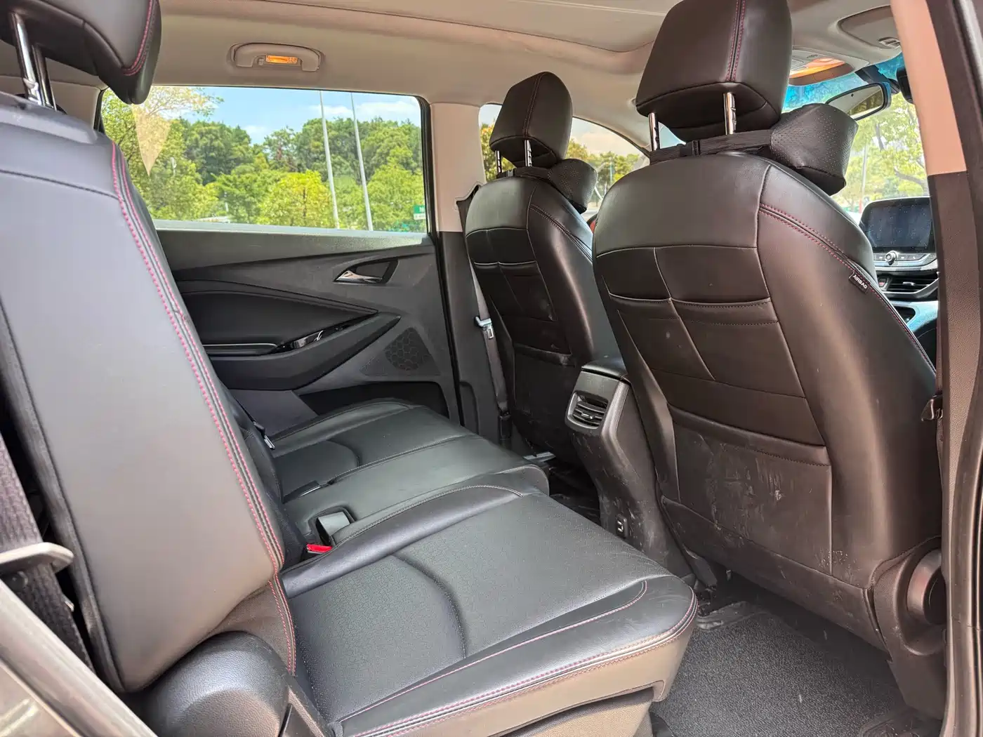 Chevrolet Volando 2019 2018 Redline 530T Auto Premium Edition (5+2 seats) China V