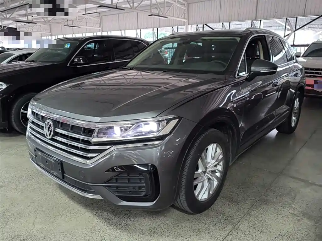 Volkswagen Touareg 2020 2.0TSI Rui Shang Edition China VI