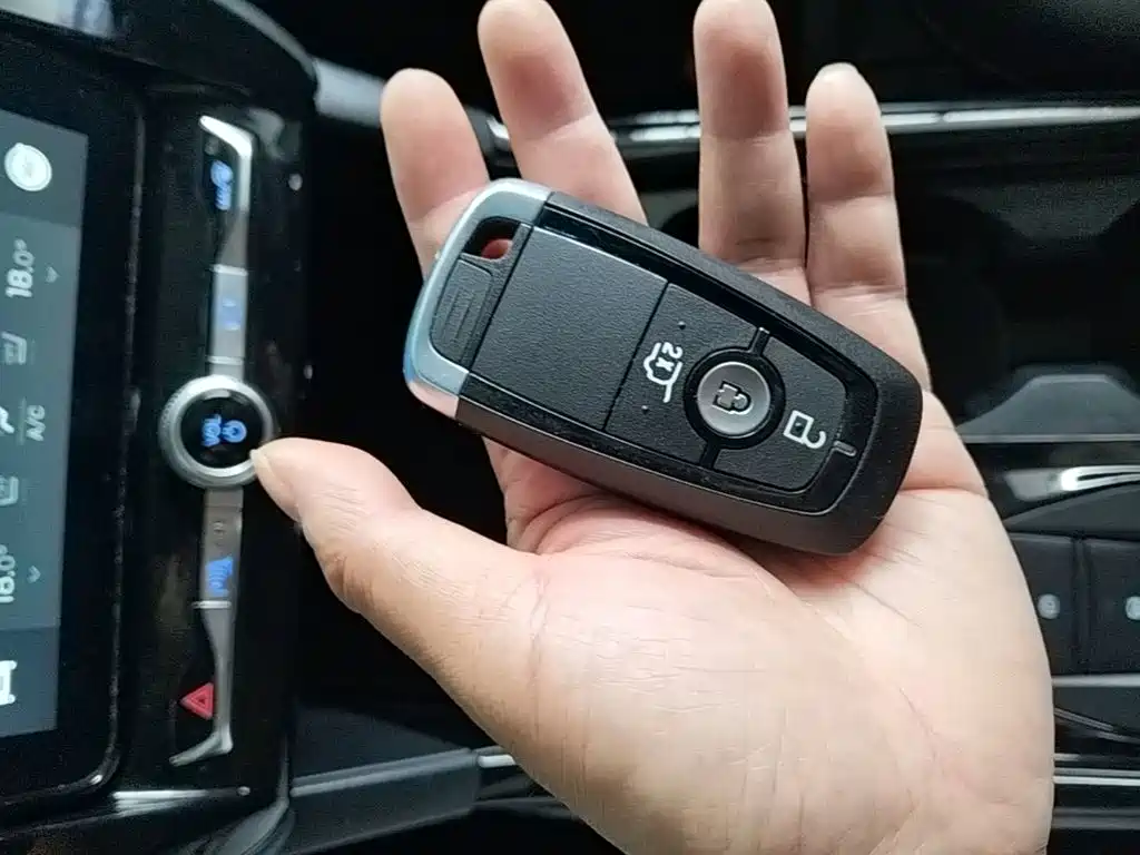 Ford Explorer 2020 2020 EcoBoost 285 AWD Titanium Edition 6-Seater