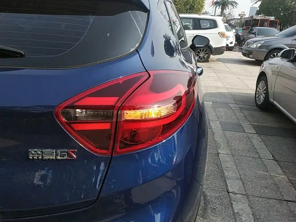 صورة 8 - Geely Emgrand GS