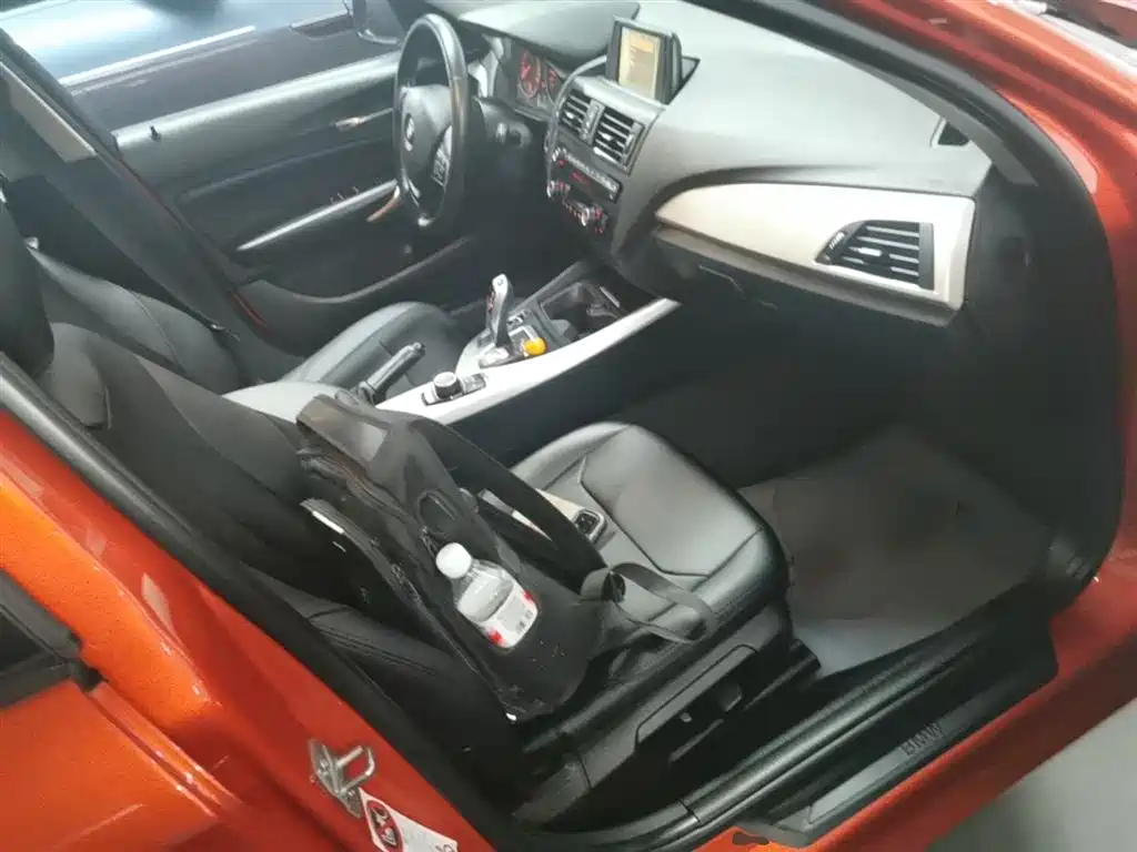 BMW 1 Series (Import) 2013 Facelift 118i Leading Model фото 25