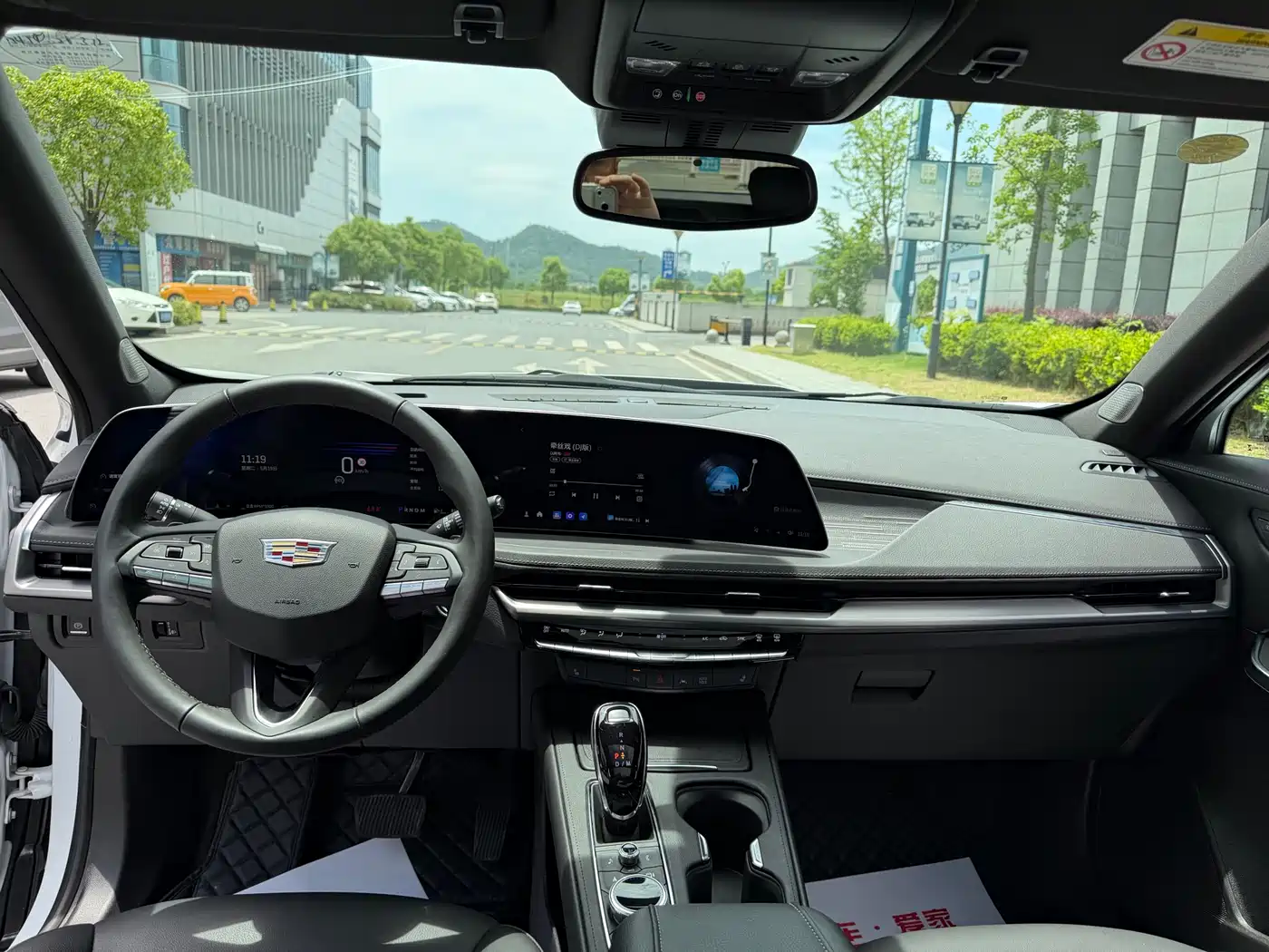 CADILLAC XT4