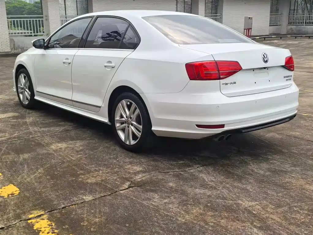 Volkswagen Sagitar 2018 280TSI DSG Comfort фото 8