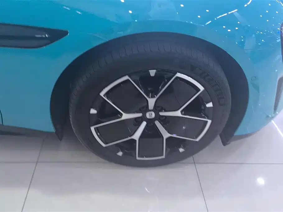 Xiaomi Auto Xiaomi SU7 2024 RWD Long Range Intelligent Driving Edition фото 6