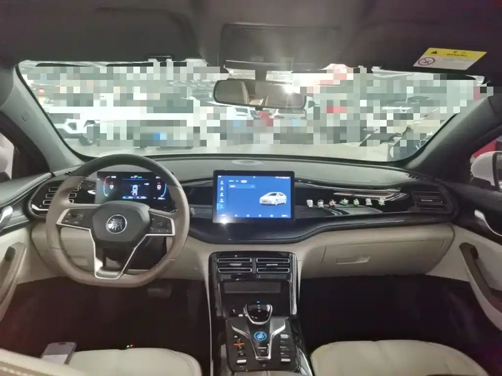 Фото 10 - BYD Qin PLUS