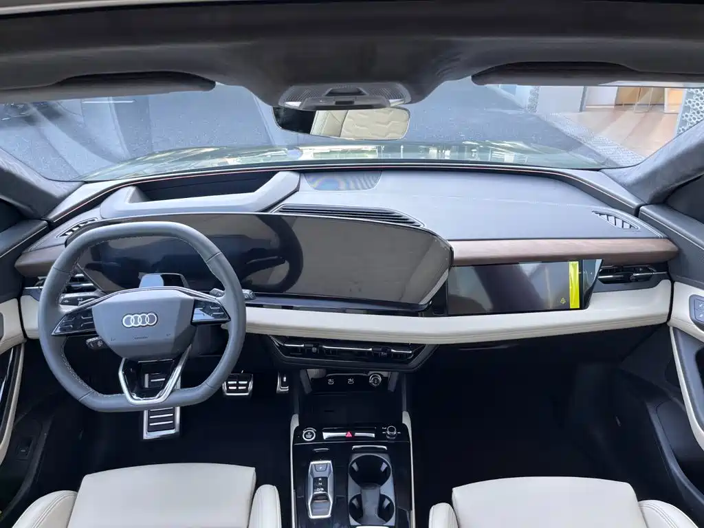 Audi Q6L e-tron 2026 2025 Model Pioneer Edition