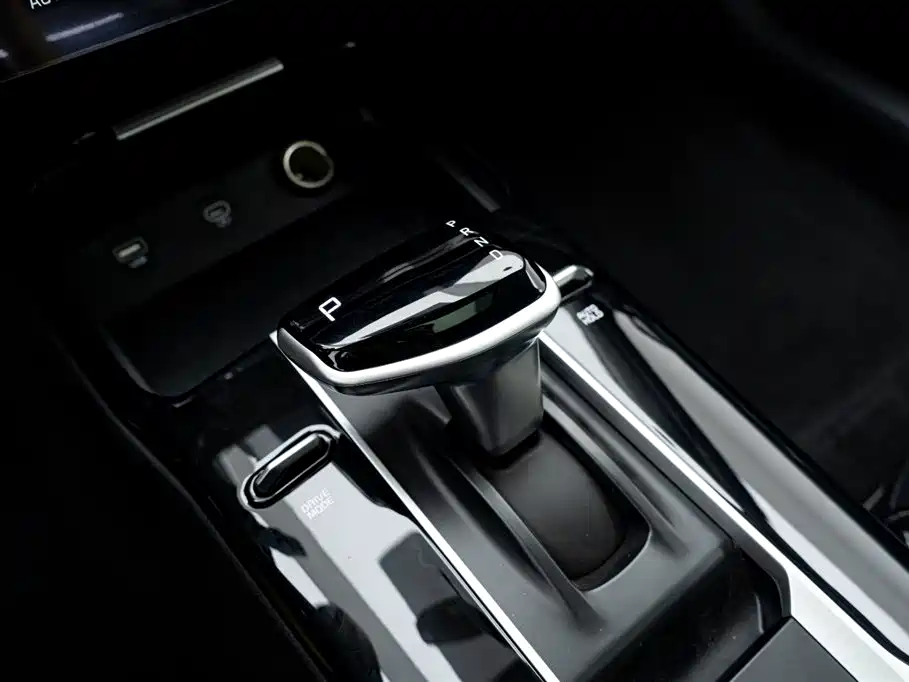 Kia K3 2024 1.5L CVT Comfort Premium Edition фото 23