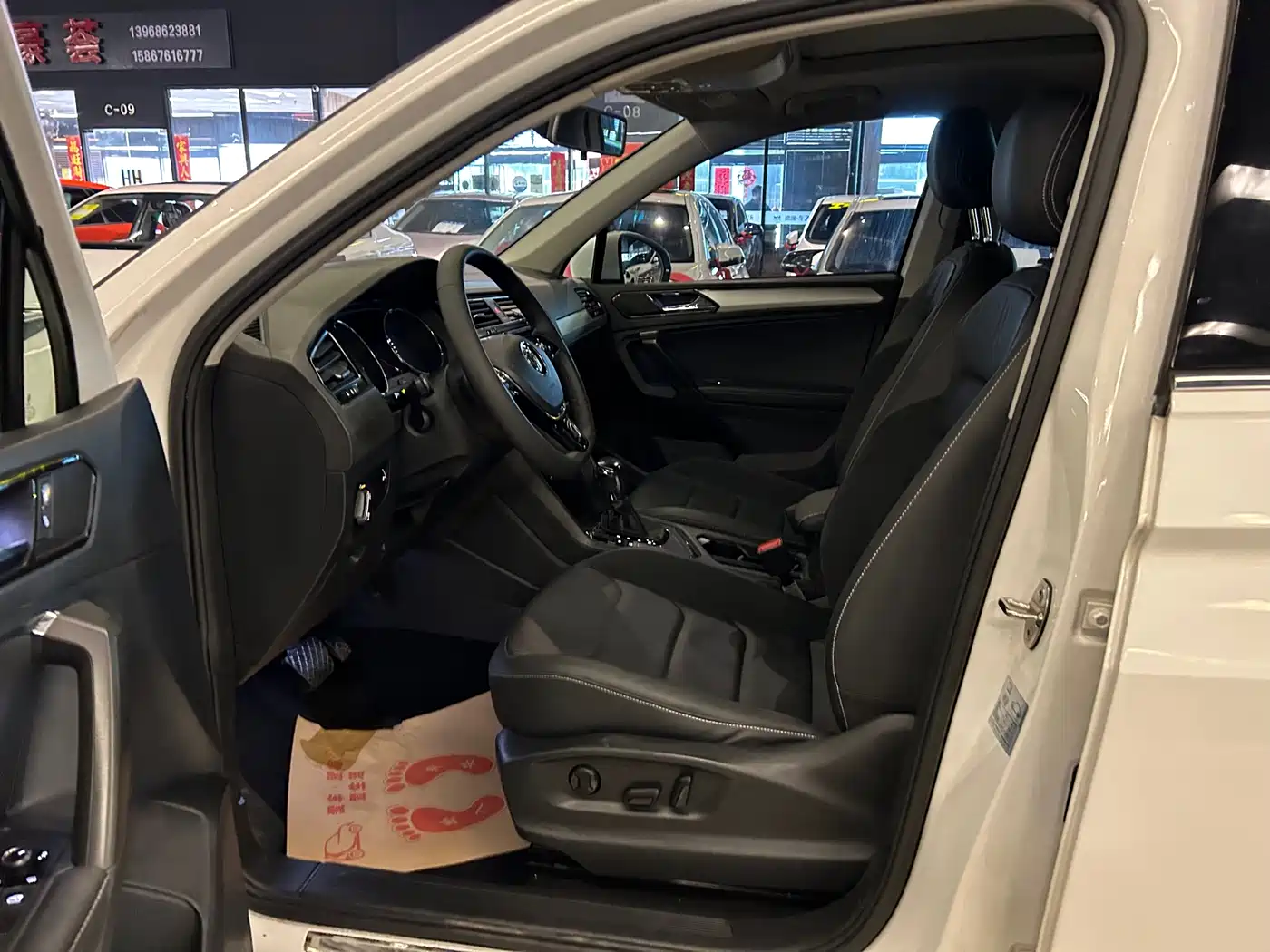 Volkswagen Tiguan L 2019 330TSI Automatic 2WD Panorama Comfort Edition China VI фото 5