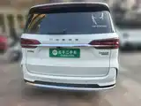 Фото 3 - Roewe iMAX8