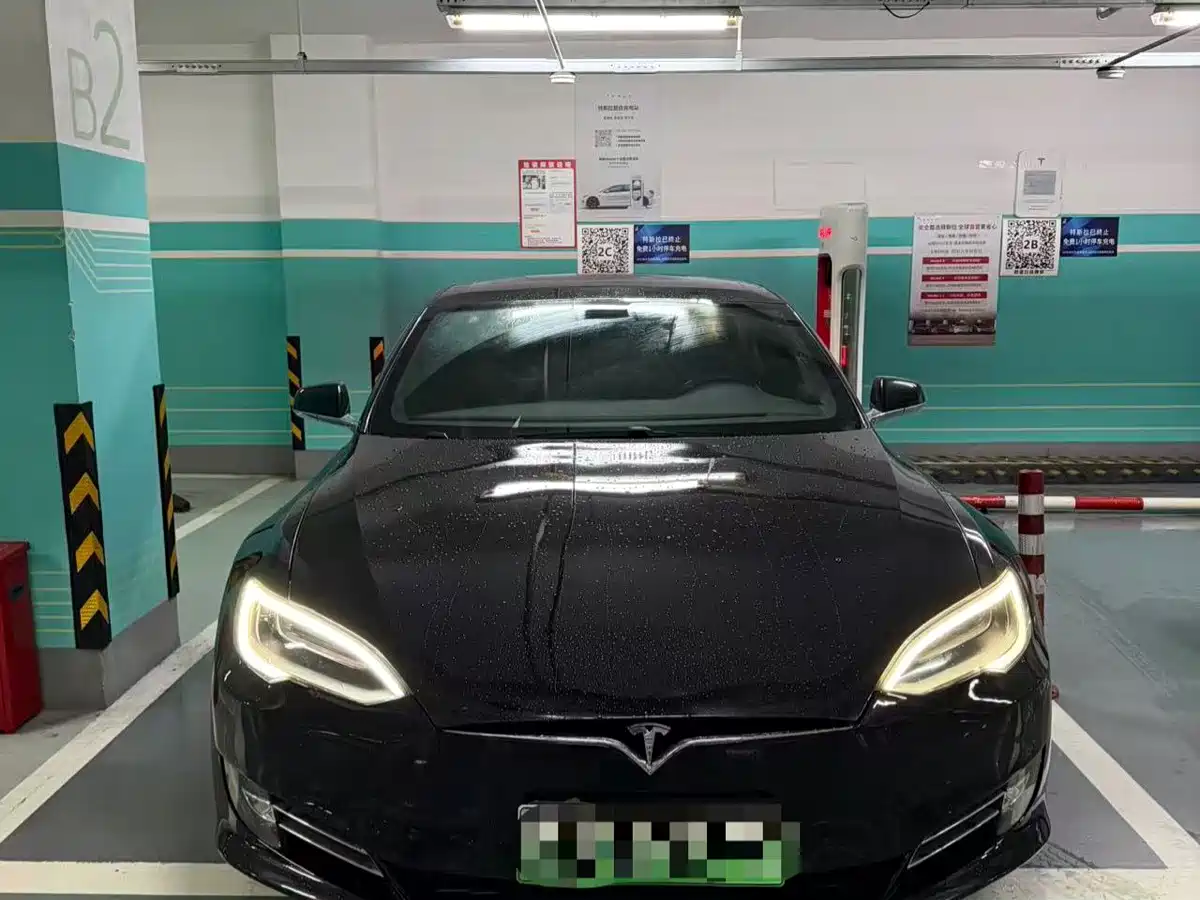 Tesla Model S 2019 2017 Model S 75D Standard Range
