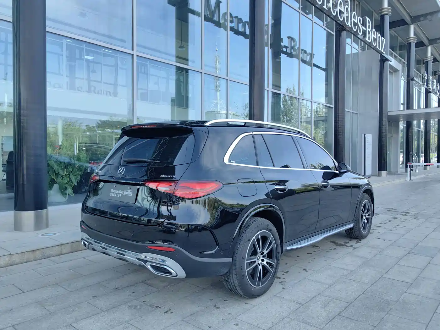 Mercedes-Benz GLC 2026 2026 GLC 260 L 4MATIC Luxury Edition