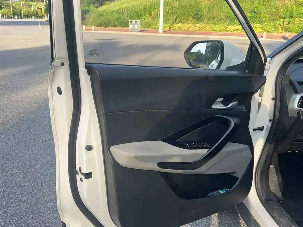 Baojun 510 2020 2019 1.5L CVT Dynamic Edition China VI