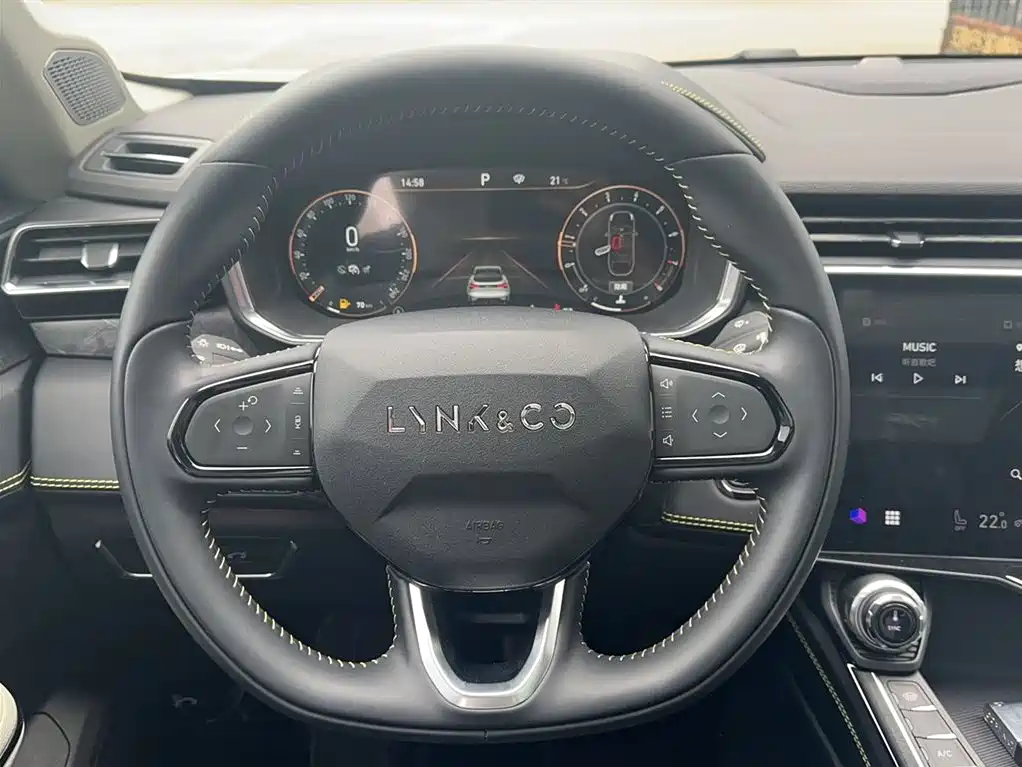 Lynk & Co 05 2020 2.0TD 2WD Shine Plus фото 4