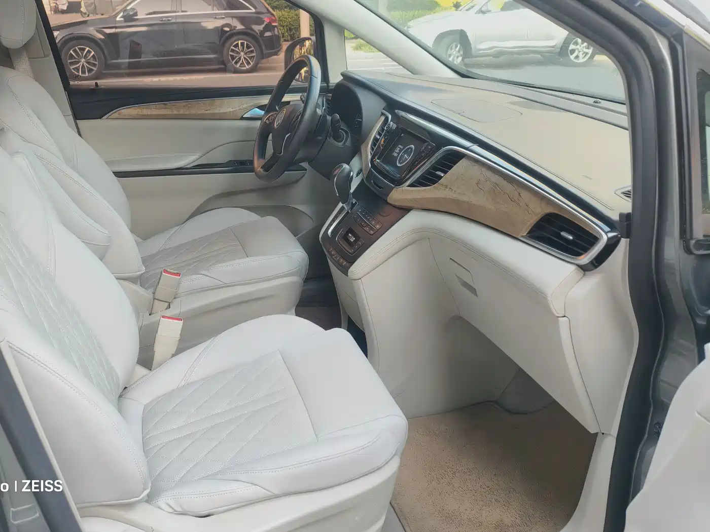 Buick GL8 2018 ES 28T Comfort Type China VI фото 9