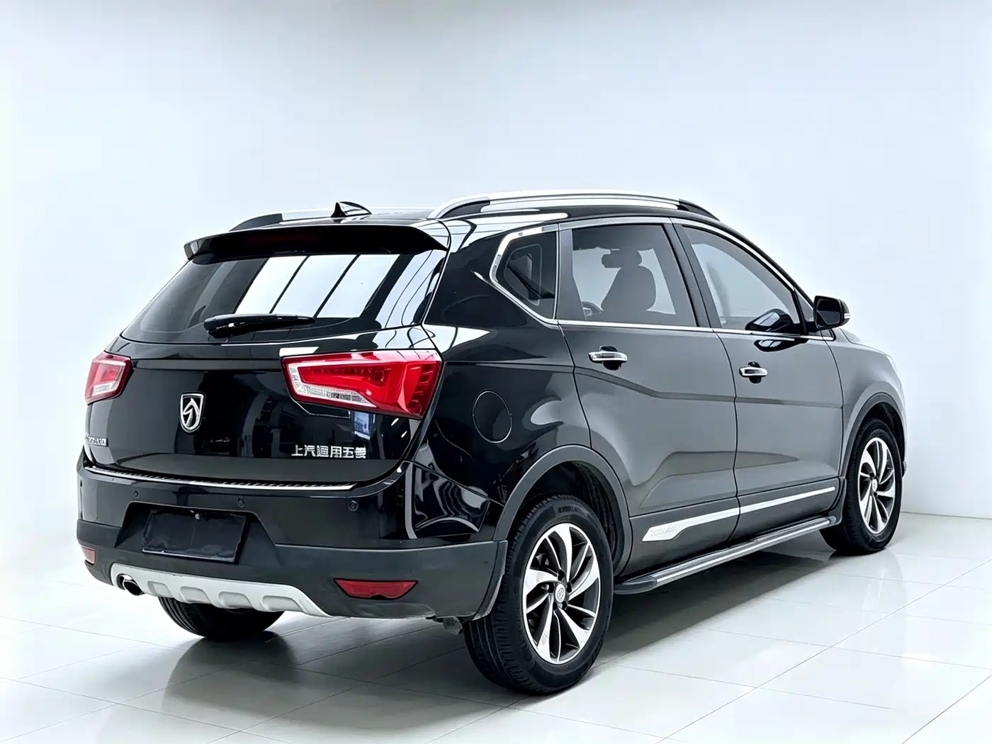 Baojun 560 2017 2016 1.8L iAMT Luxury