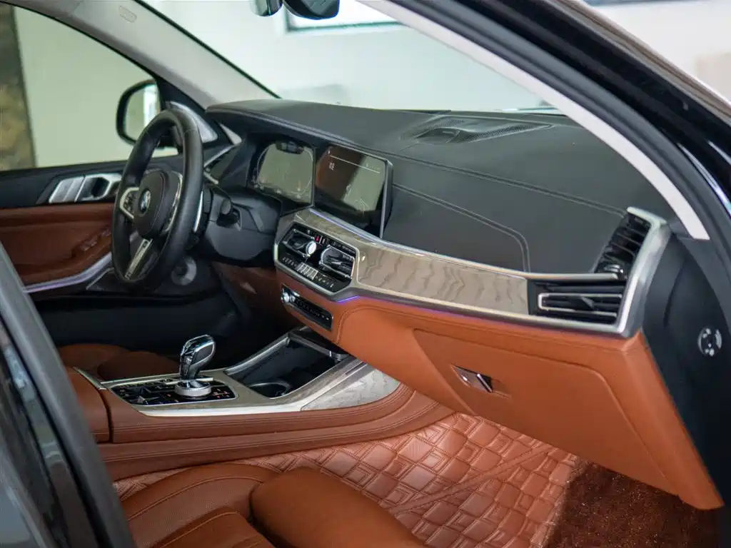 BMW X7 2022 xDrive40i Executive M Sport Package фото 22