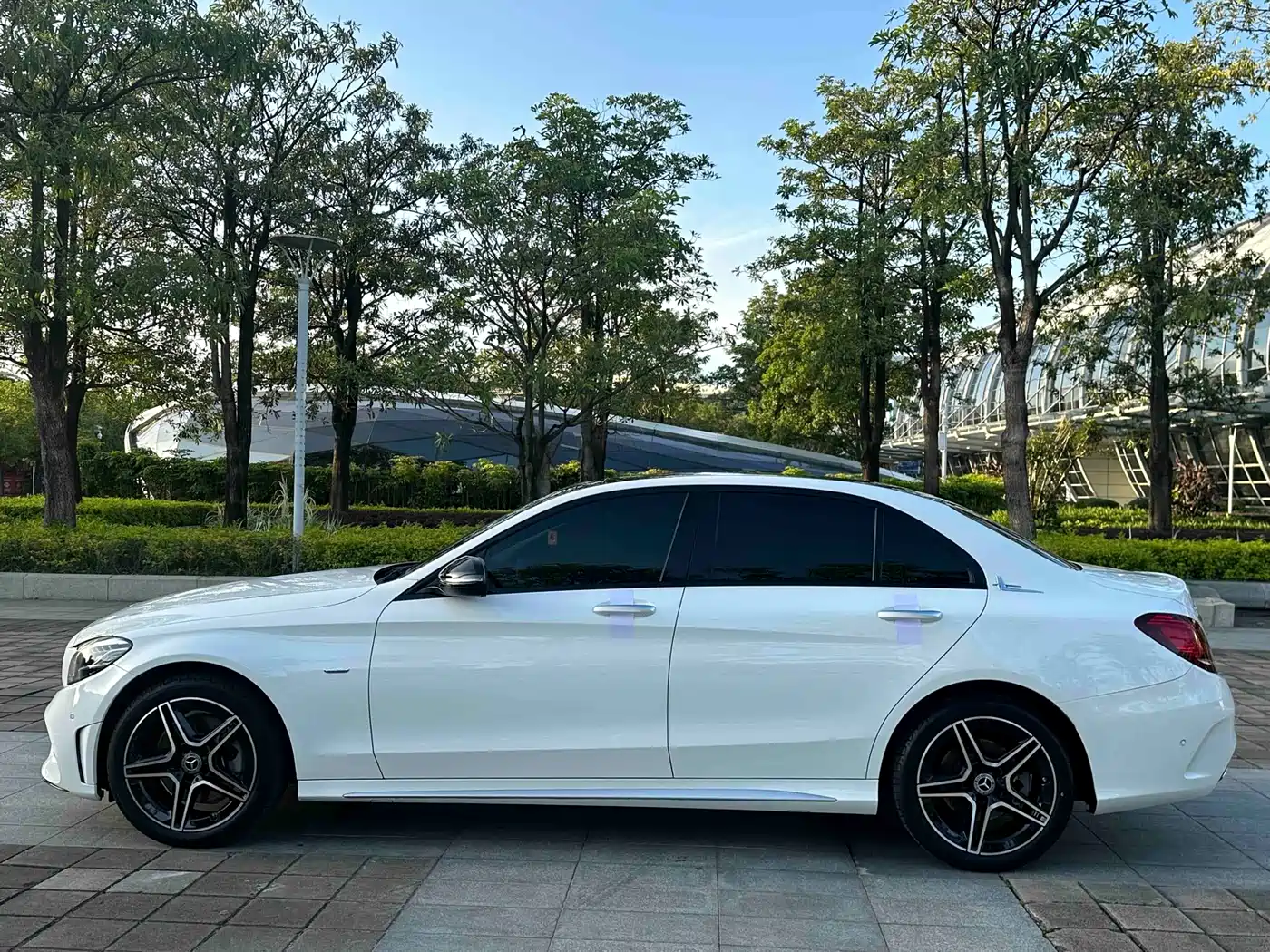 Mercedes-Benz C-Class 2021 C 260 L Sport Starry Exclusive Edition фото 3