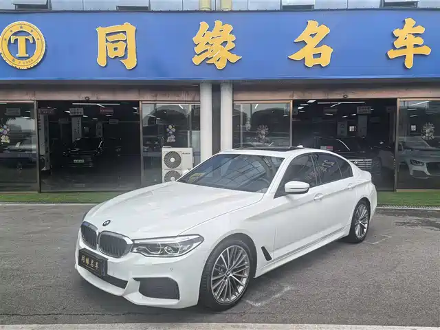 BMW 5 SERIES