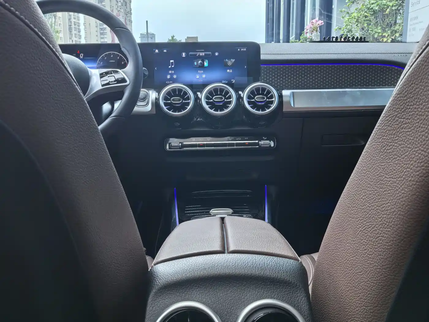 Mercedes-Benz GLB 2025 GLB 220 Dynamic фото 14