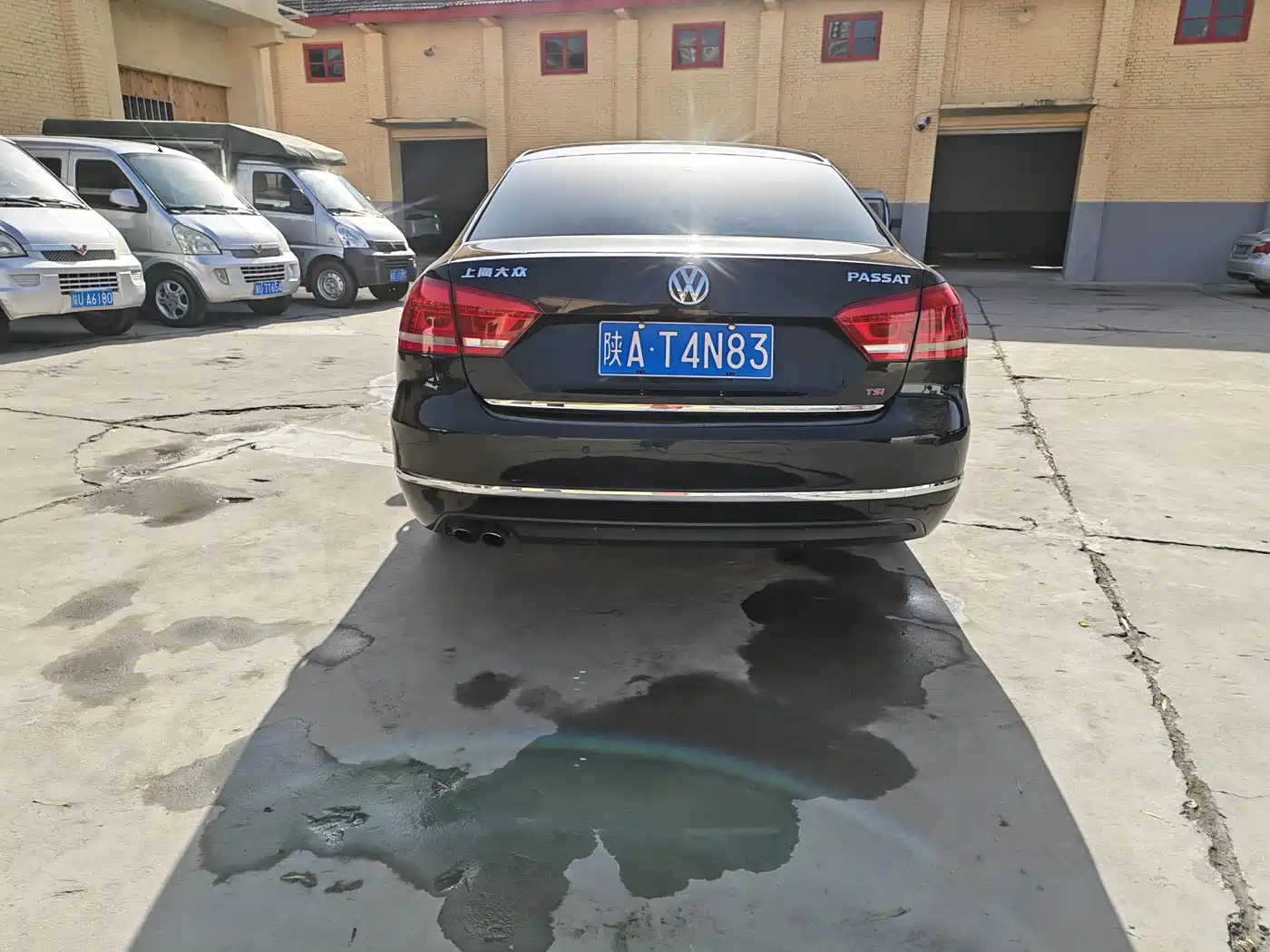 Volkswagen Passat 2013 2.0TSI DSG Zhizun фото 6