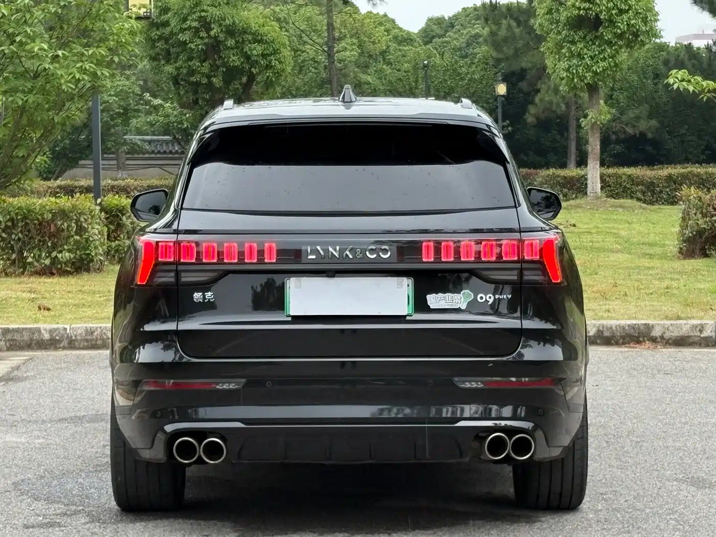 Lynk & Co 09 EM-P 2021 2.0T PHEV Ultra 6-seater фото 29