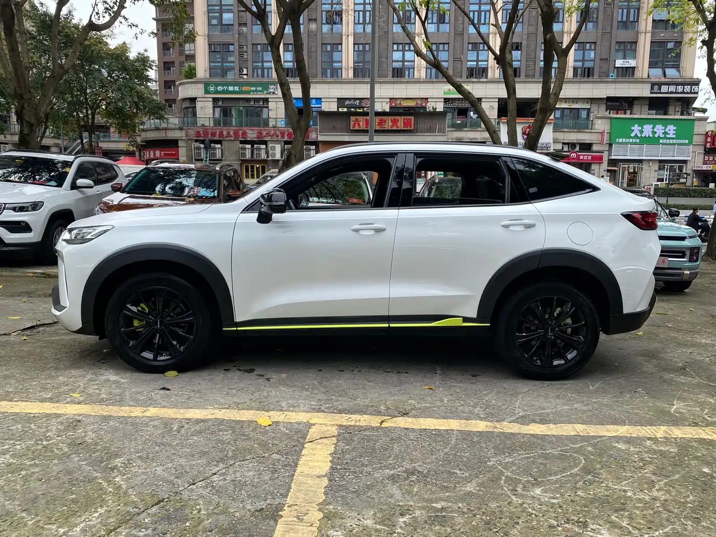 Haval H6S 2022 1.5T DHT Smart Run Edition фото 4