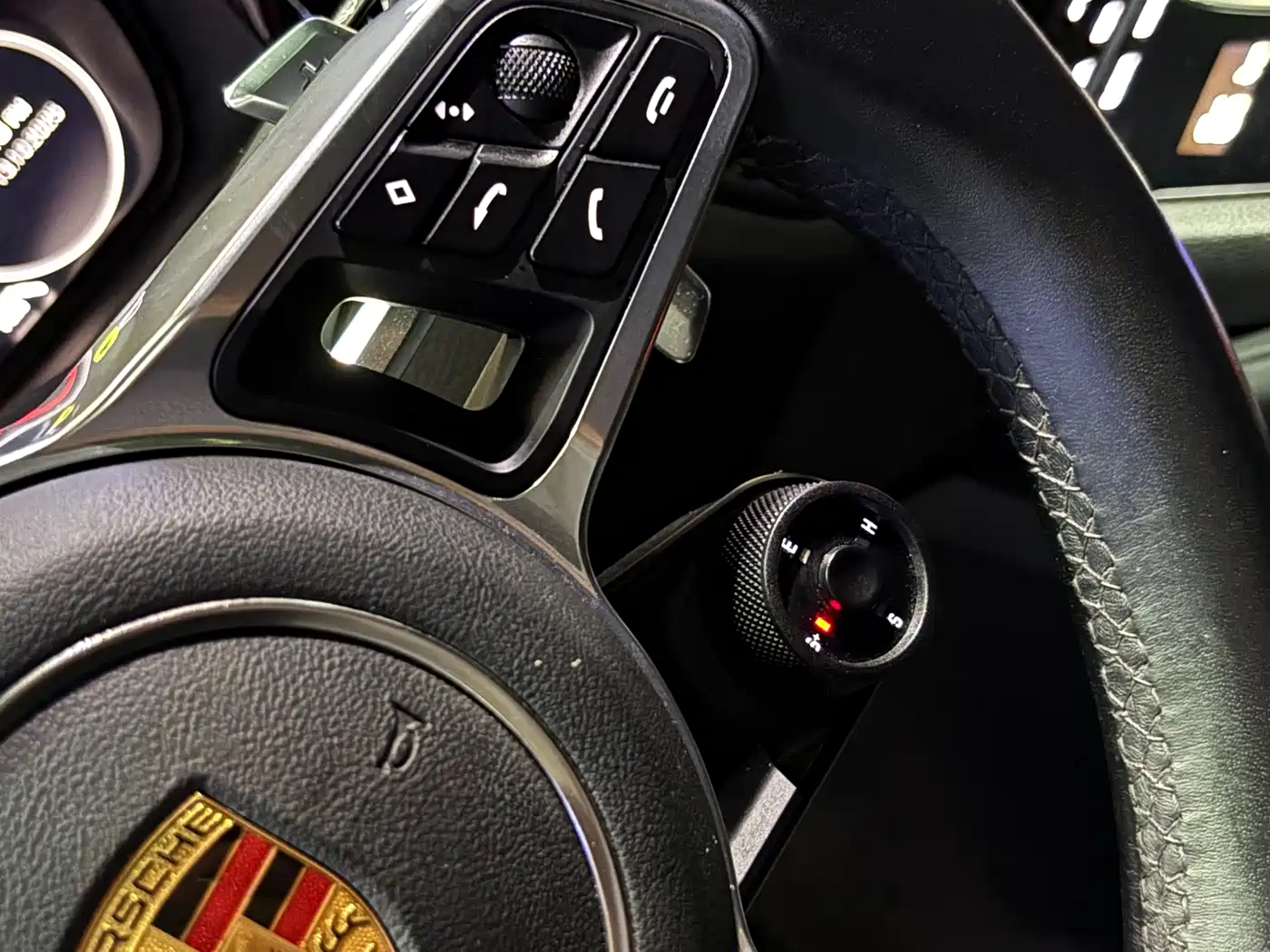 PORSCHE CAYENNE NEW ENERGY