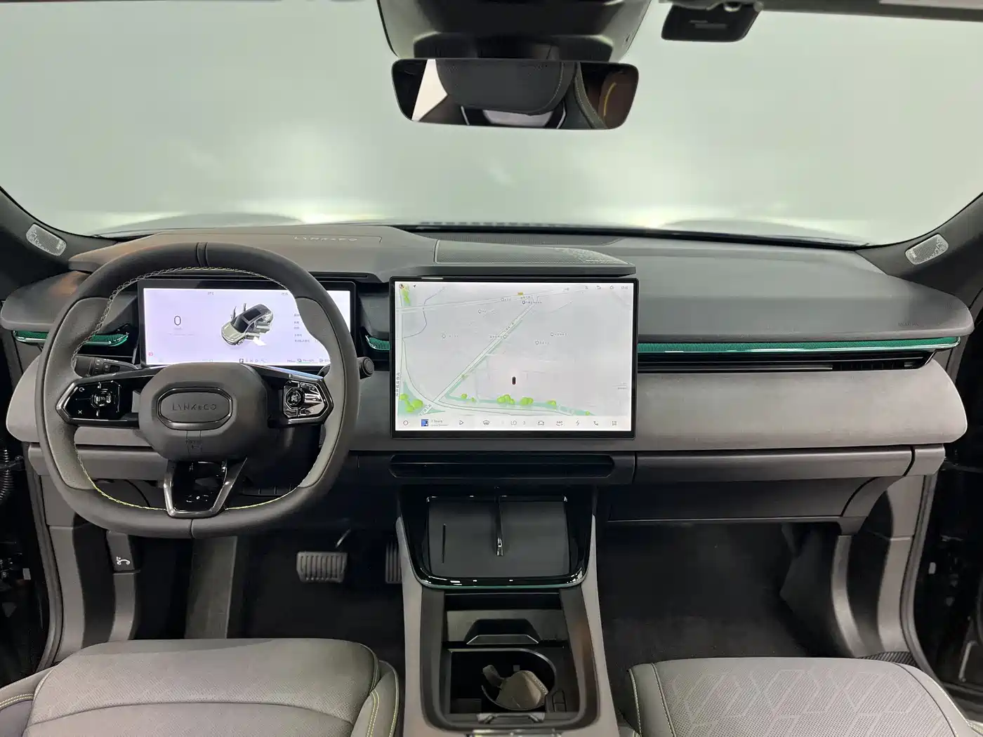 Lynk & Co 08 EM-P 2025 120km Long Range Pro фото 9