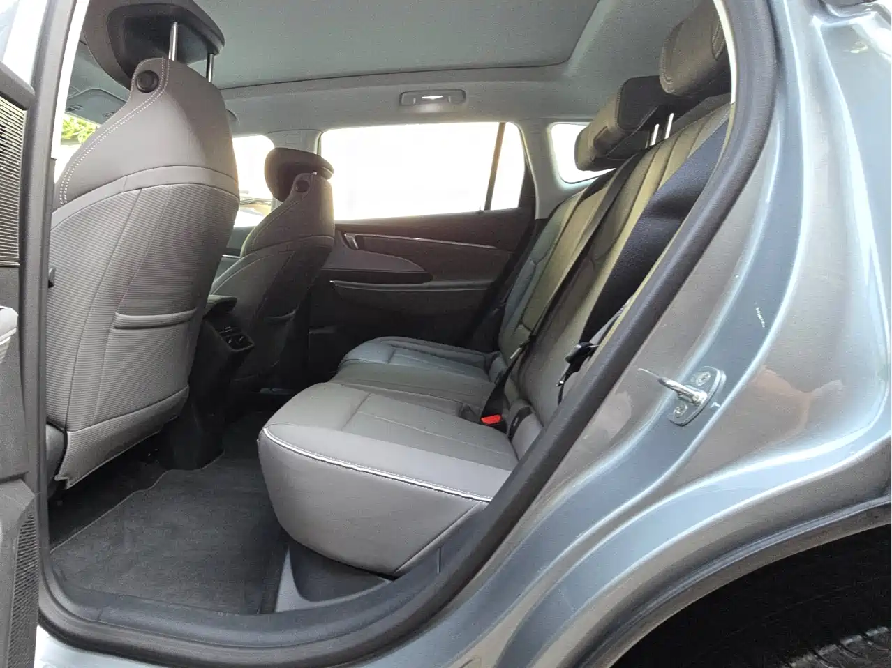 Buick E5 2023 Premium Standard Range Edition фото 8