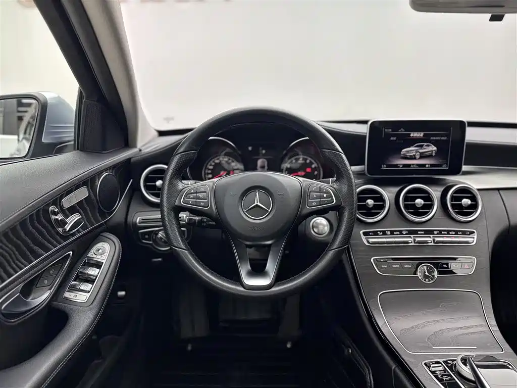 Mercedes-Benz C-Class 2018 C 200 L Sport Edition фото 9