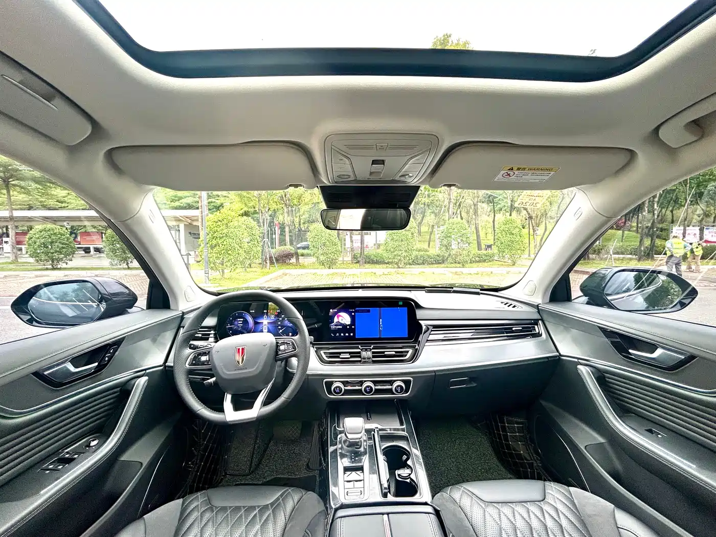 Hongqi HS5 2023 2.0T 4WD Flag Leader Pro фото 17