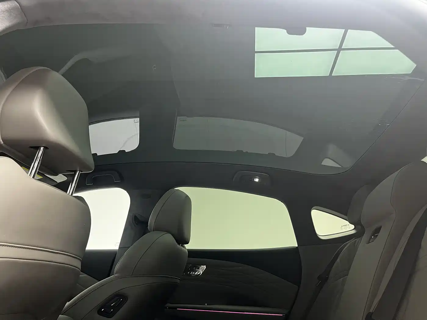 Geely Galaxy Galaxy Xingyao 8 2025 130km EM-P Starship Edition фото 8