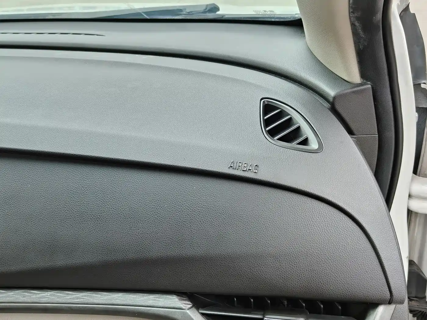 Buick Excelle 2016 15N Automatic Elite фото 21
