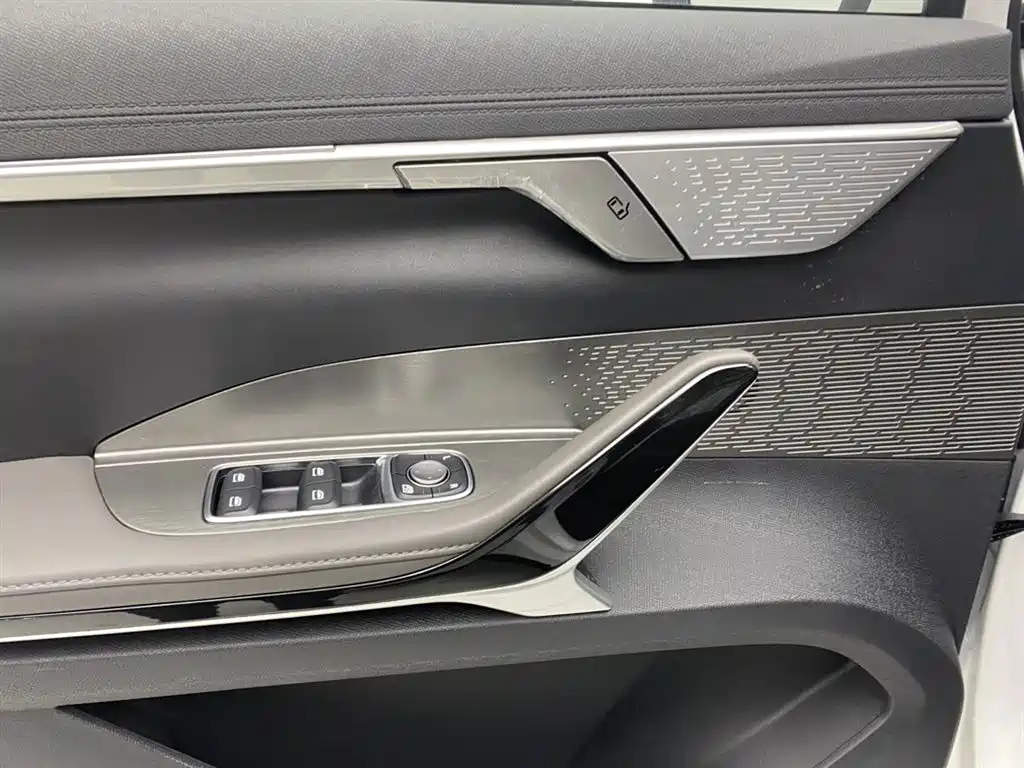 SAIC Maxus Dajia 7 2024 Facelift Super Hybrid Long Range Enjoyment Edition фото 18