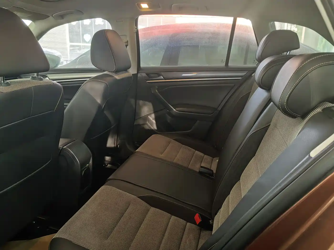 VOLKSWAGEN C-TREK WEI COLLAR