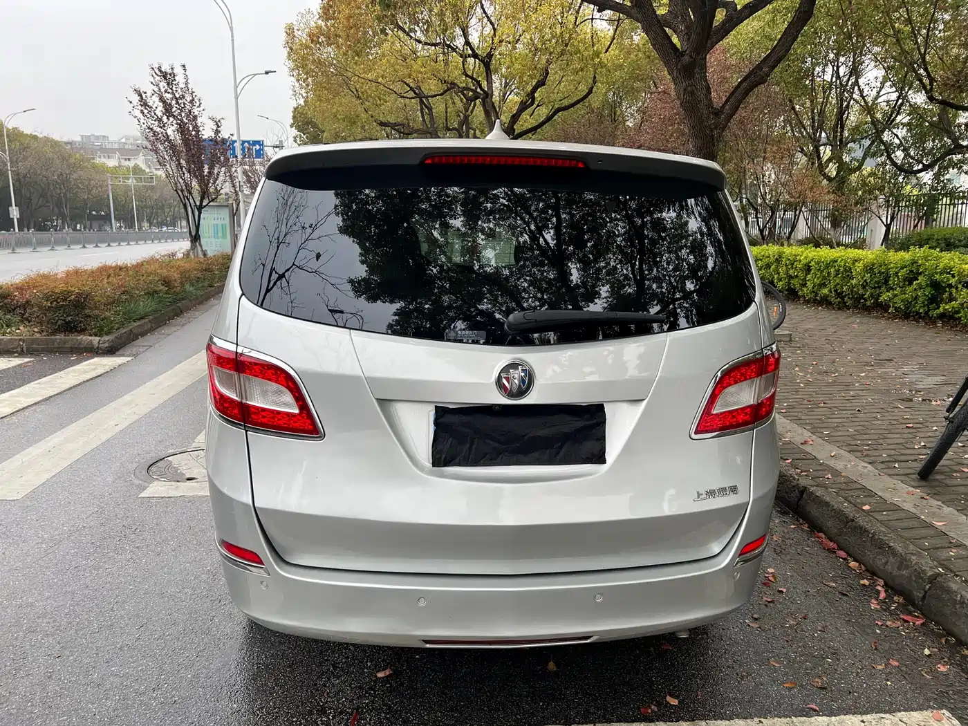Buick GL8 2013 3.0L GT Luxury Business Elegance Edition фото 6