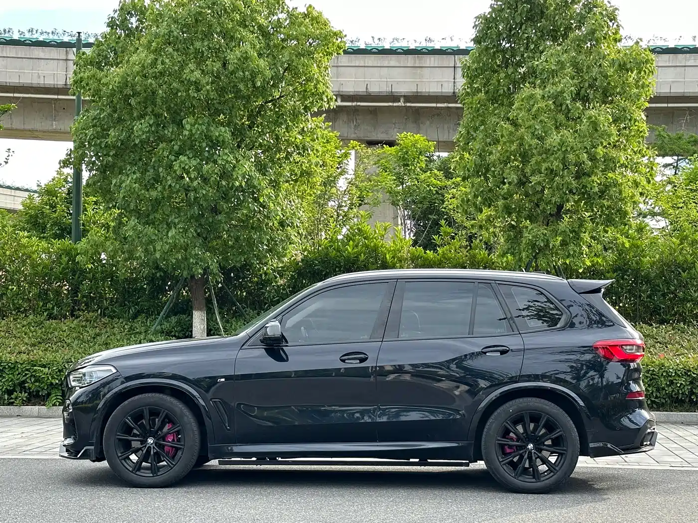 BMW X5 (Import) 2019 xDrive40i M Sport Package фото 7