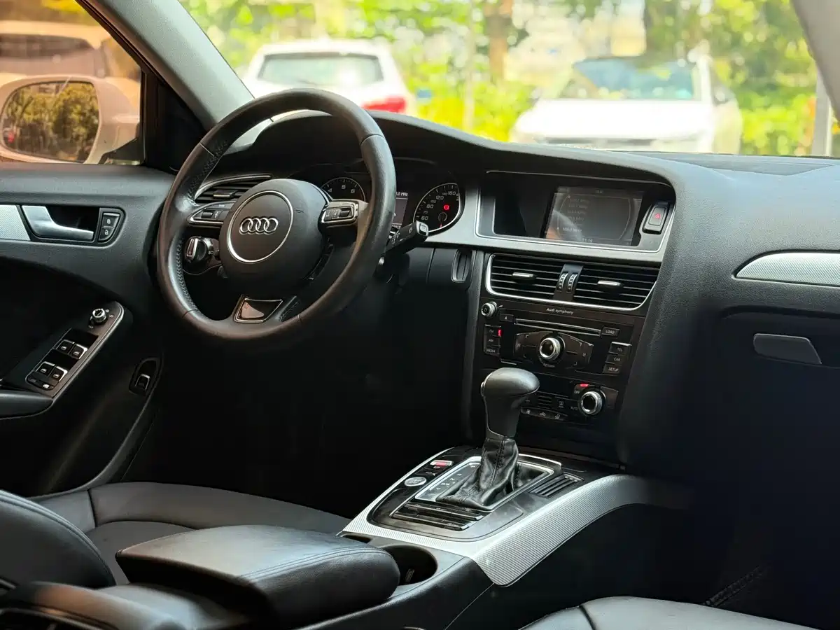 Audi A4L 2016 35 TFSI Collector's Edition Automatic Standard фото 7
