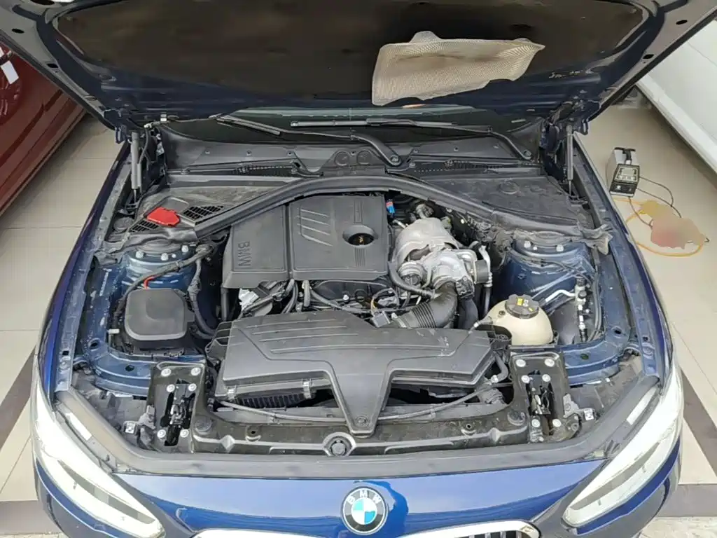 صورة 20 - BMW 1 Series (Import)