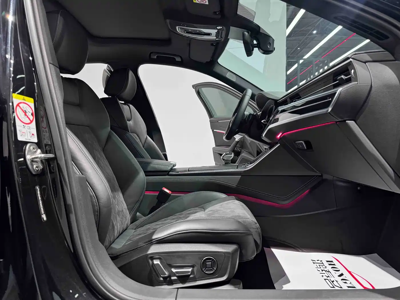 Audi A6L 2024 55 TFSI quattro Exclusive Dynamic фото 12