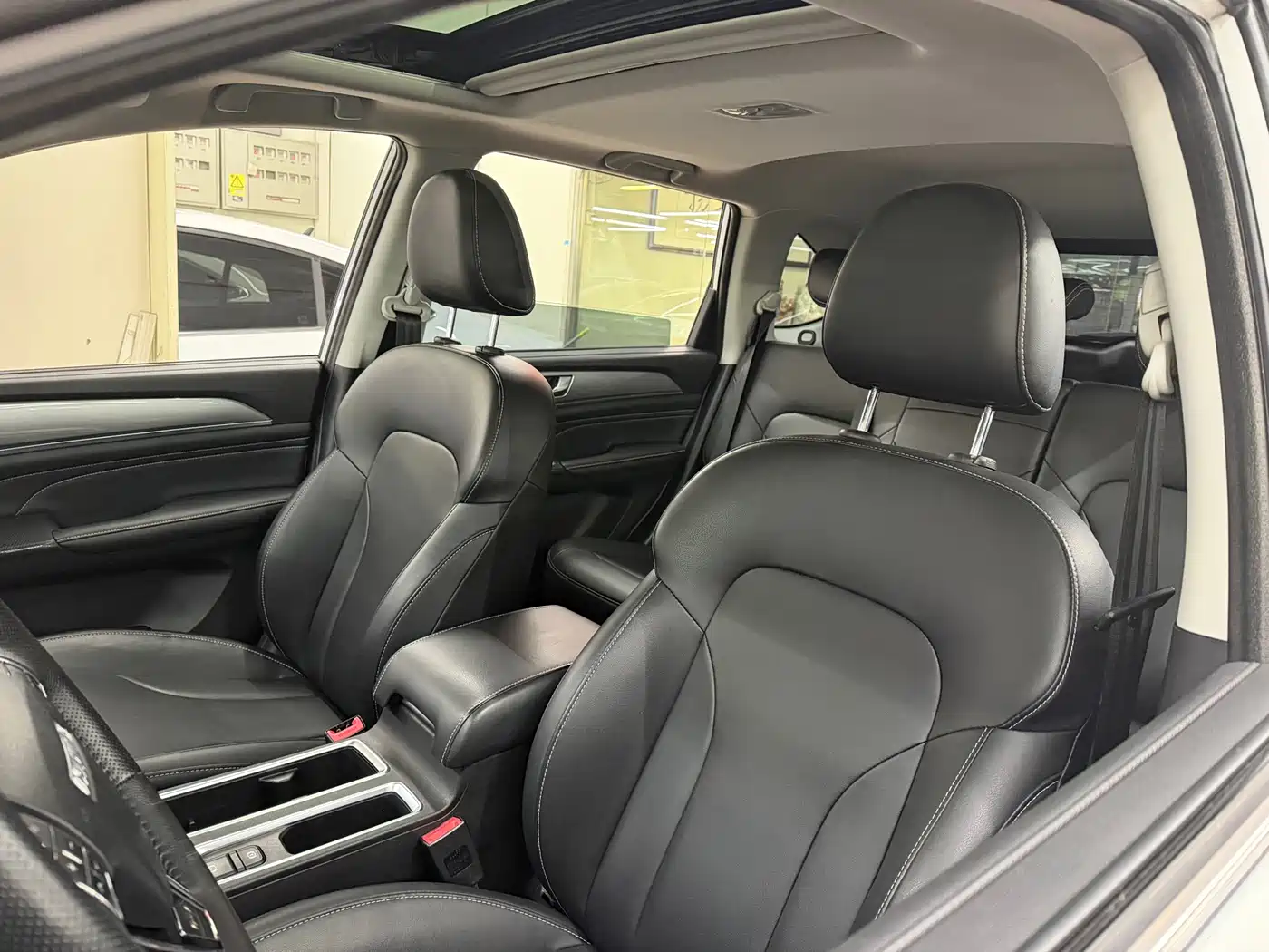 Haval M6 2021 PLUS 1.5T DCT Luxury Smart Connect фото 17