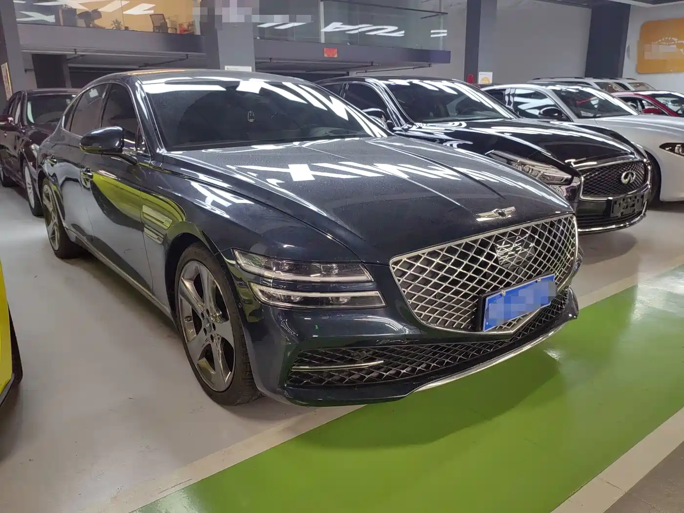 2022 Genesis G80
