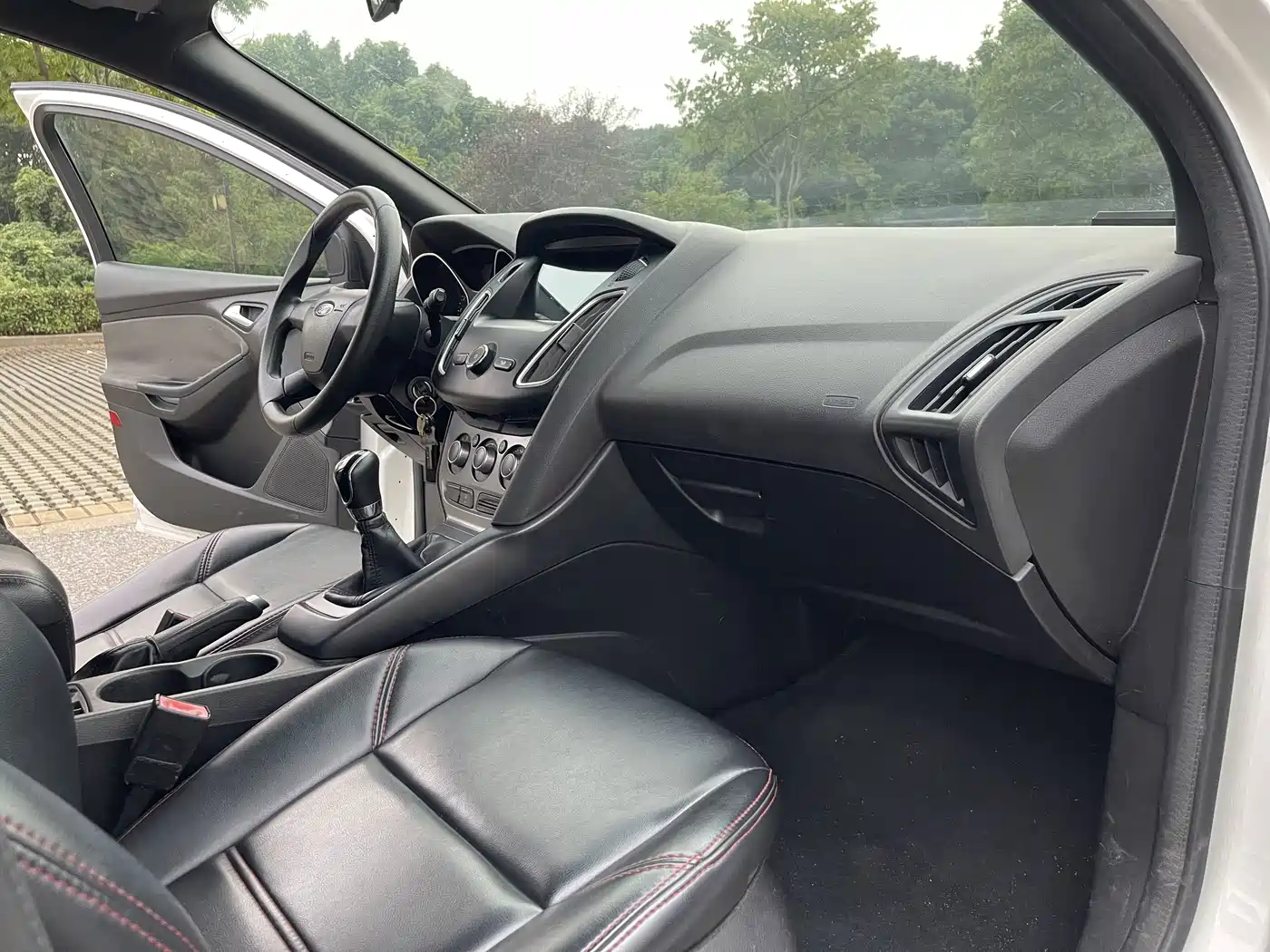 Фото 8 - Ford Focus