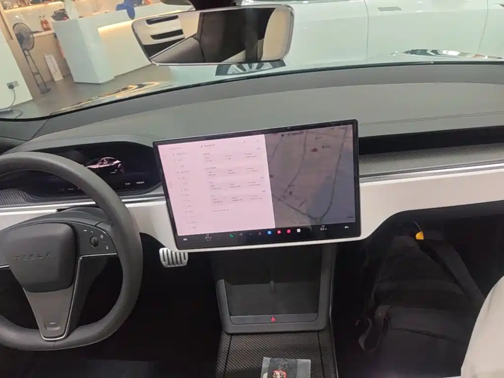 Tesla Model S 2023 2023 Tri-motor AWD Plaid